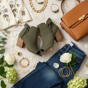 Peep Toe Heeled Boots